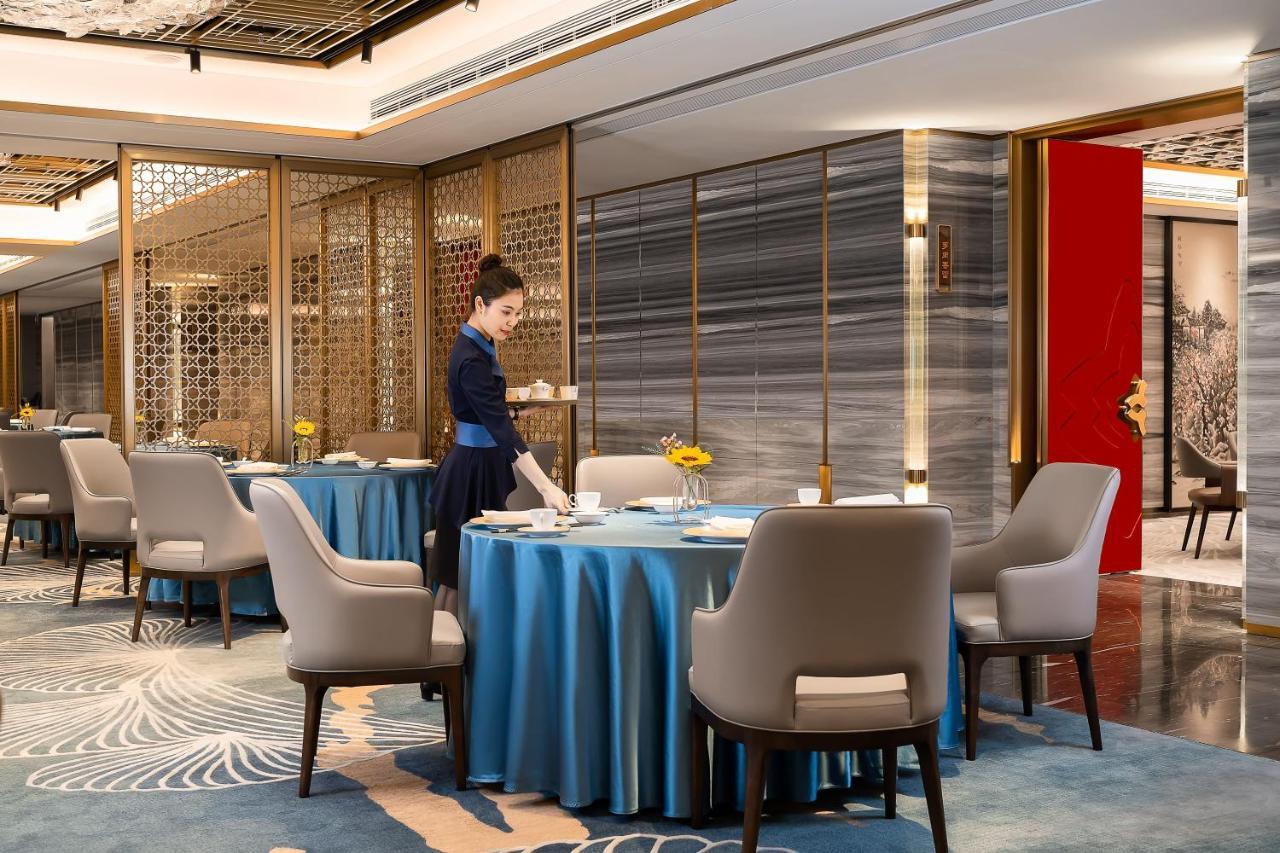 China Hotel Guangzhou - Subway Direct To Pazhou Exhibition Center, Free Shuttle During Canton Fair & Exhibitor Registration Counter Eksteriør billede A restaurant in China